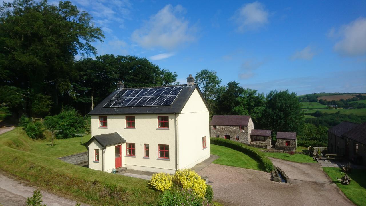 Treberfedd Farm Cottages And Cabins Λάμπετερ Εξωτερικό φωτογραφία